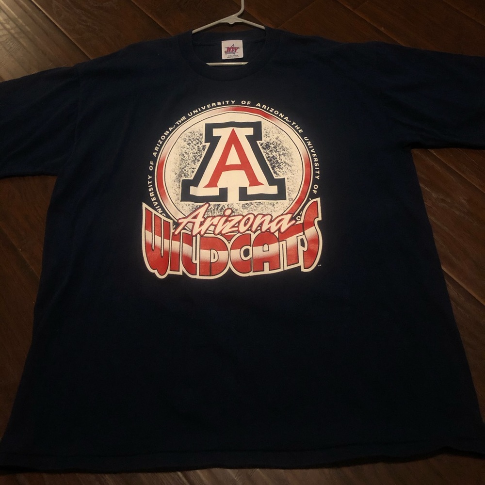 Arizona university wild cats t shirt